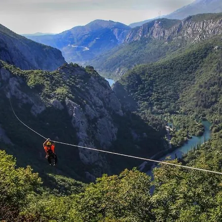 Brajki דירה אומיס